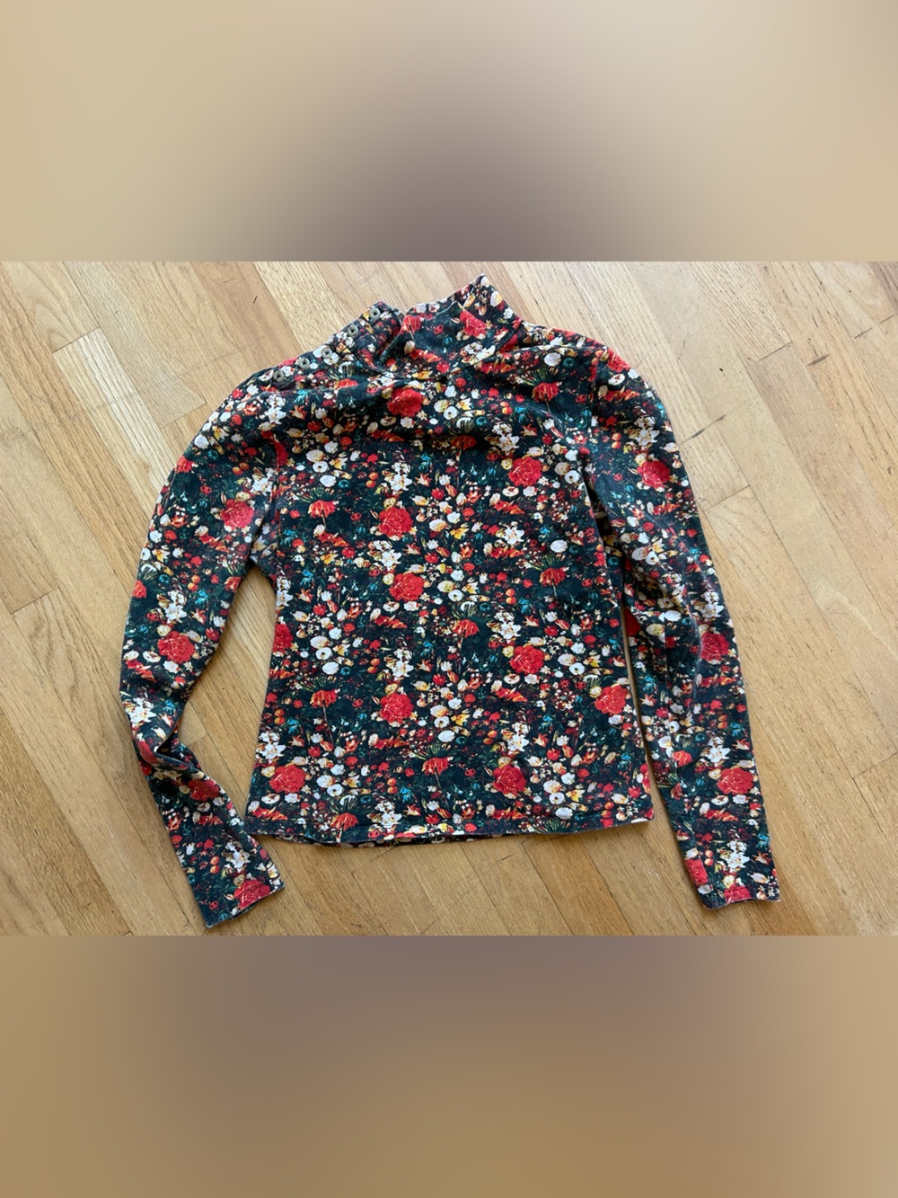 Maeve by Anthropologie Dark Green Floral Top with Red and Cream Accents